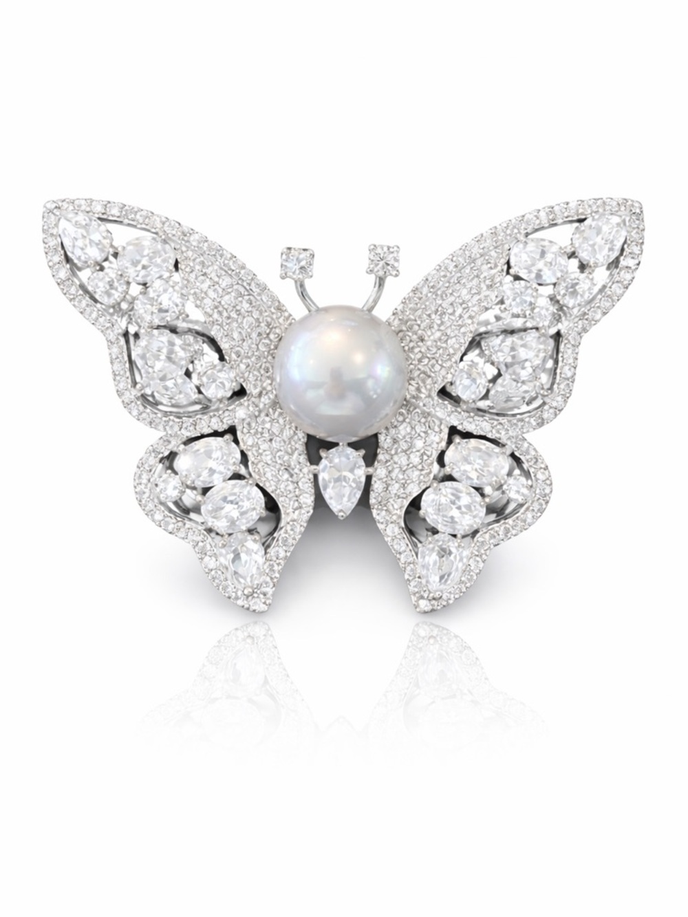 Swarovski Crystals Silver Butterfly Brooch - Picture 1 of 6